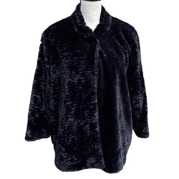 Alfred Dunner Jackets & Blazers - Alfred Dunner Swing Jacket 18 SOFT Faux Fur